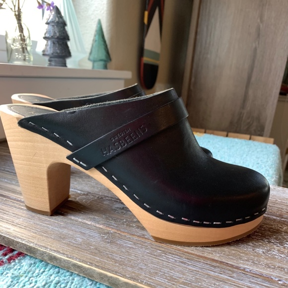 Swedish Hasbeens Slip In Classic Clogs 6 - Picture 5 of 10